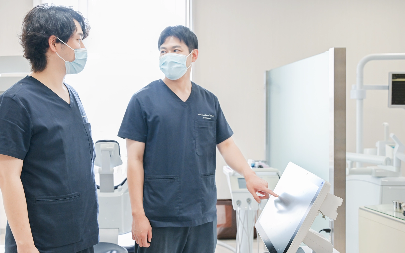 歯内療法専門医と補綴専門医の連携による一貫した治療